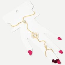 Romwe Rhinestone Chain Bracelet With Linked Finger