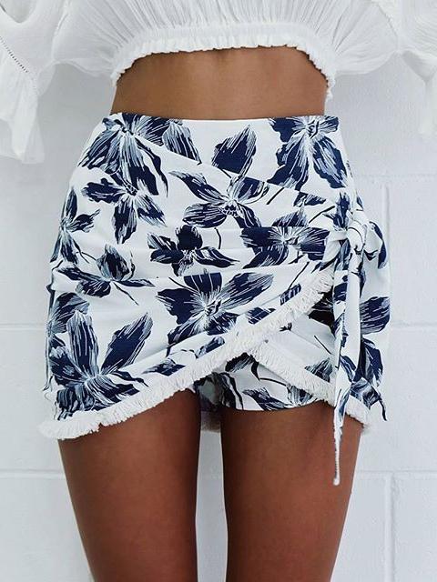 Romwe White Flower Print Fringe Trim Wrap Skirt