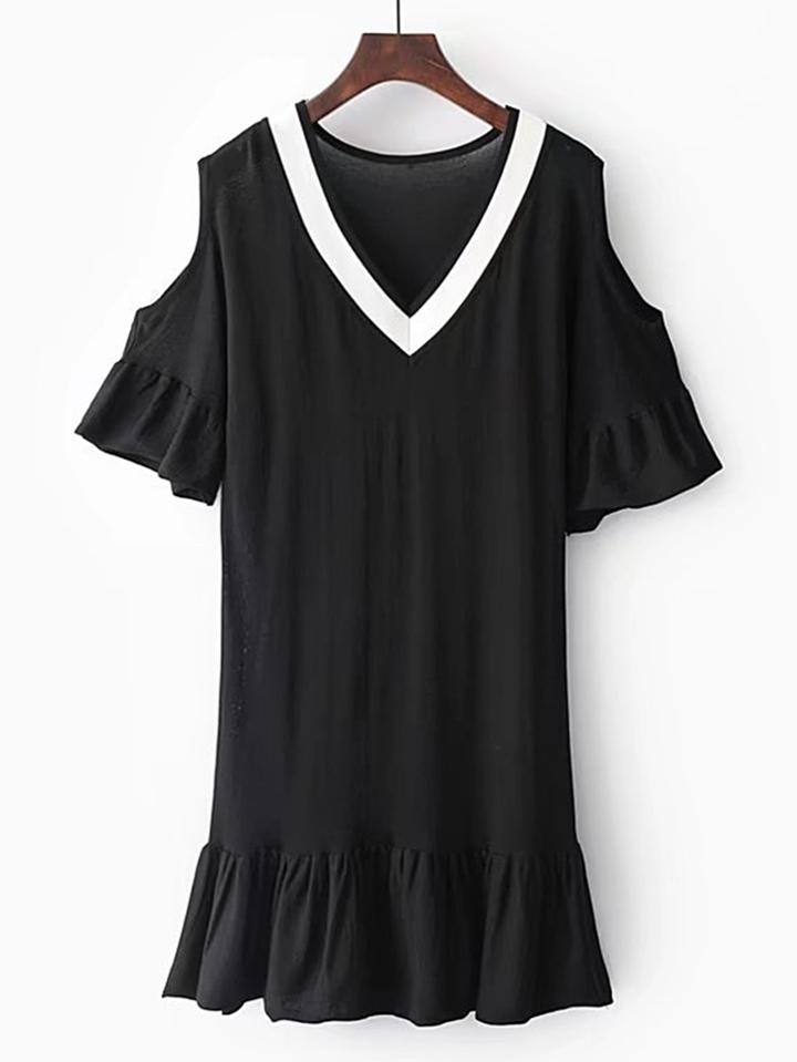 Romwe Open Shoulder Ruffle Hem Knit Dress