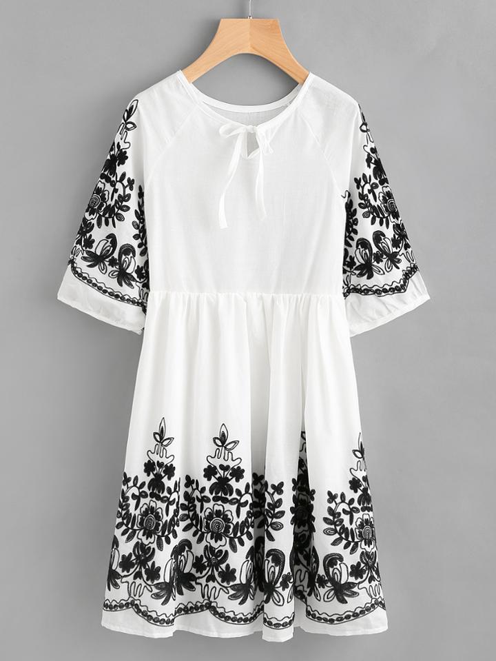 Romwe Embroidered Self Tie Front Dress