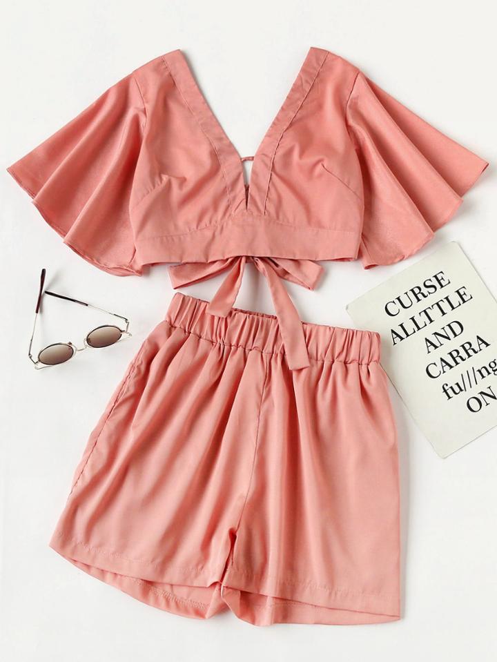 Romwe Plunging V-neckline Knot Back Crop Top With Shorts