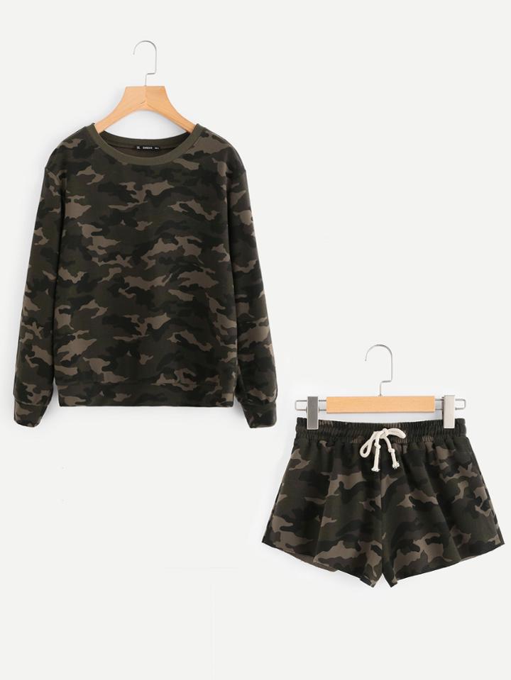 Romwe Camo Pullover And Raw Cut Sweatshorts Set