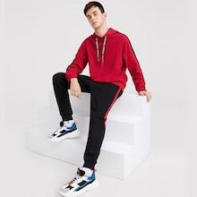 Romwe Guys Raglan Sleeve Letter Drawstring Hoodie