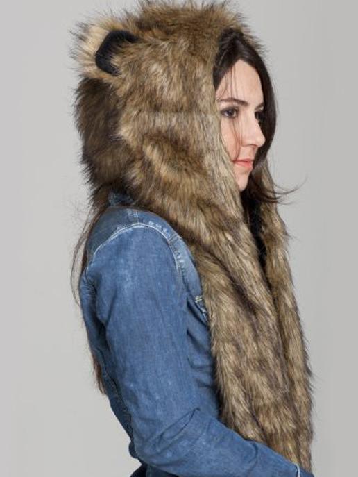 Romwe Wolf Patterned Pockets Hat