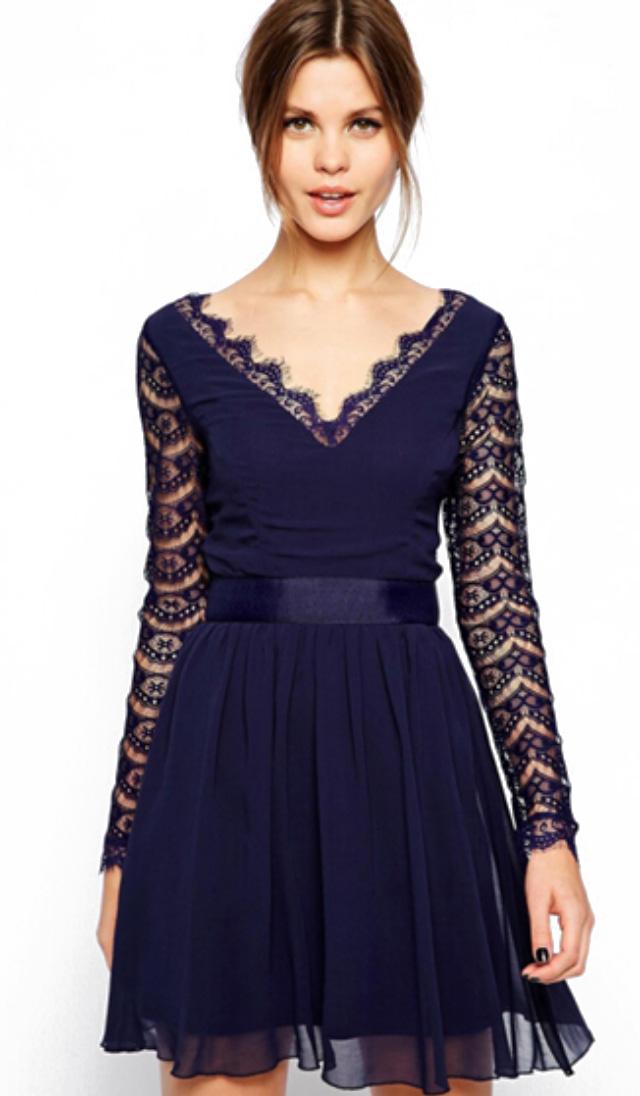Romwe V Neck Lace Pleated Dress