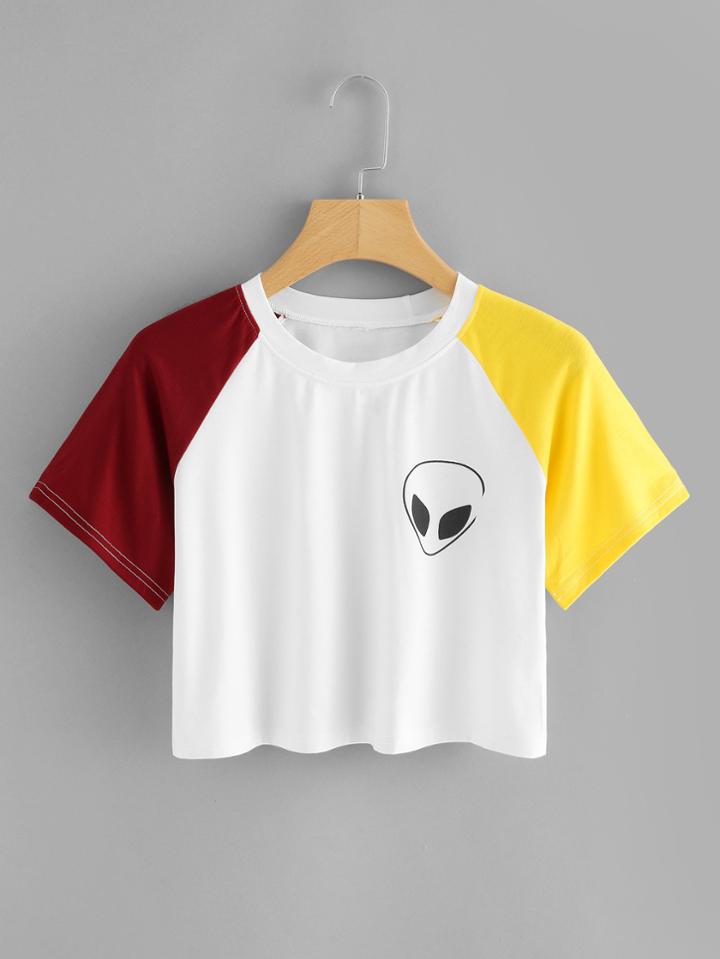 Romwe Contrast Raglan Sleeve Alien Print Crop Tee