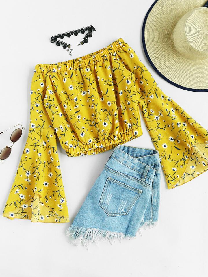 Romwe Off Shoulder Fluted Sleeve Ditsy Print Blouse