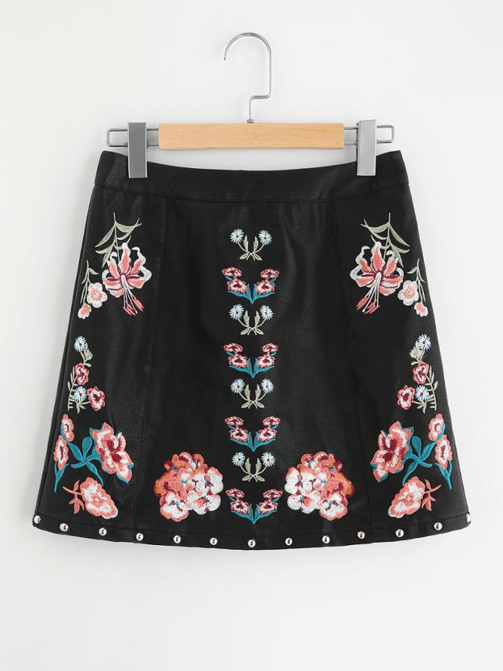 Romwe Studded Hem Embroidered Faux Leather Skirt