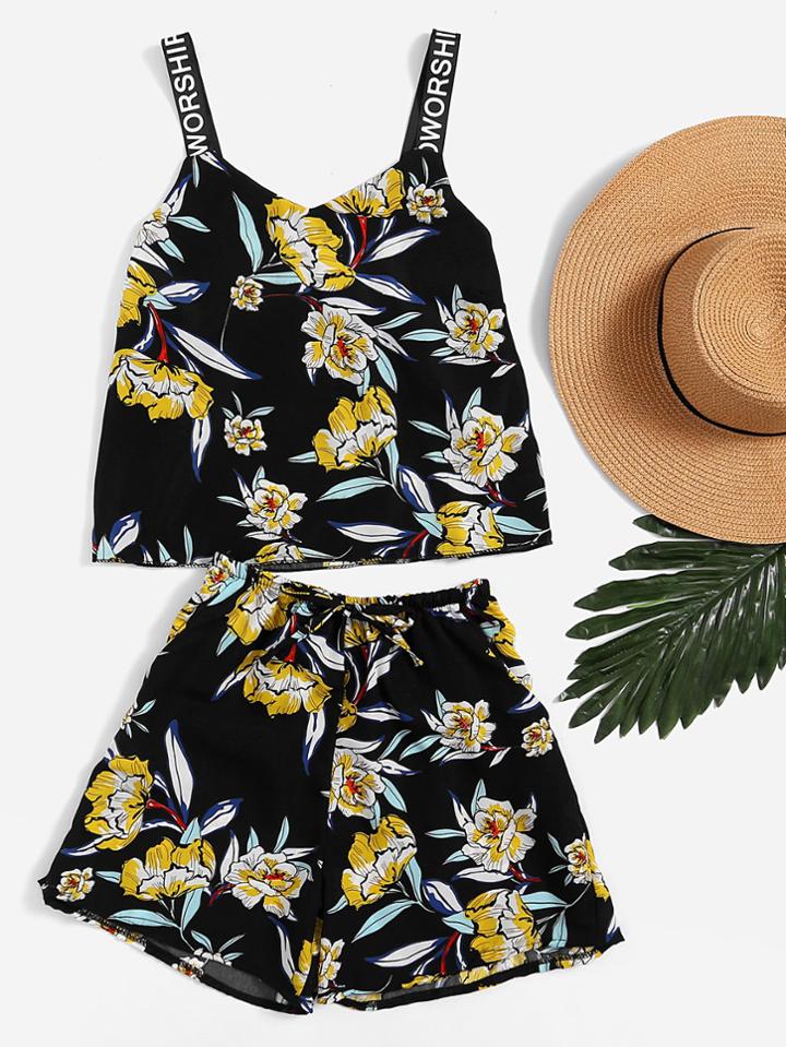 Romwe Floral Print Random Cami Top And Shorts Set