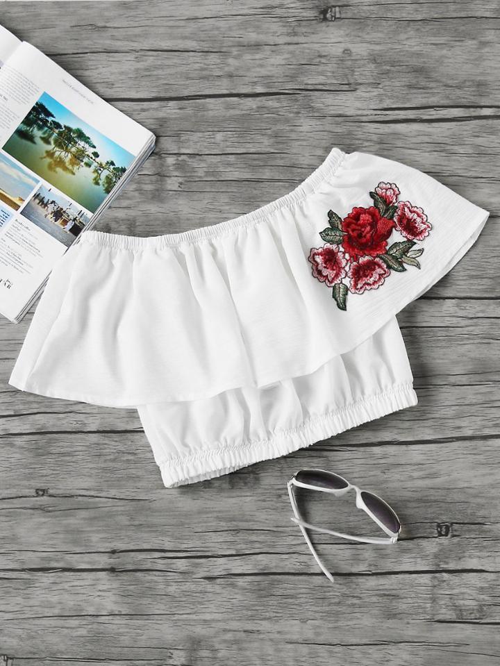 Romwe Flounce Layered Neckline Rose Applique Crop Top