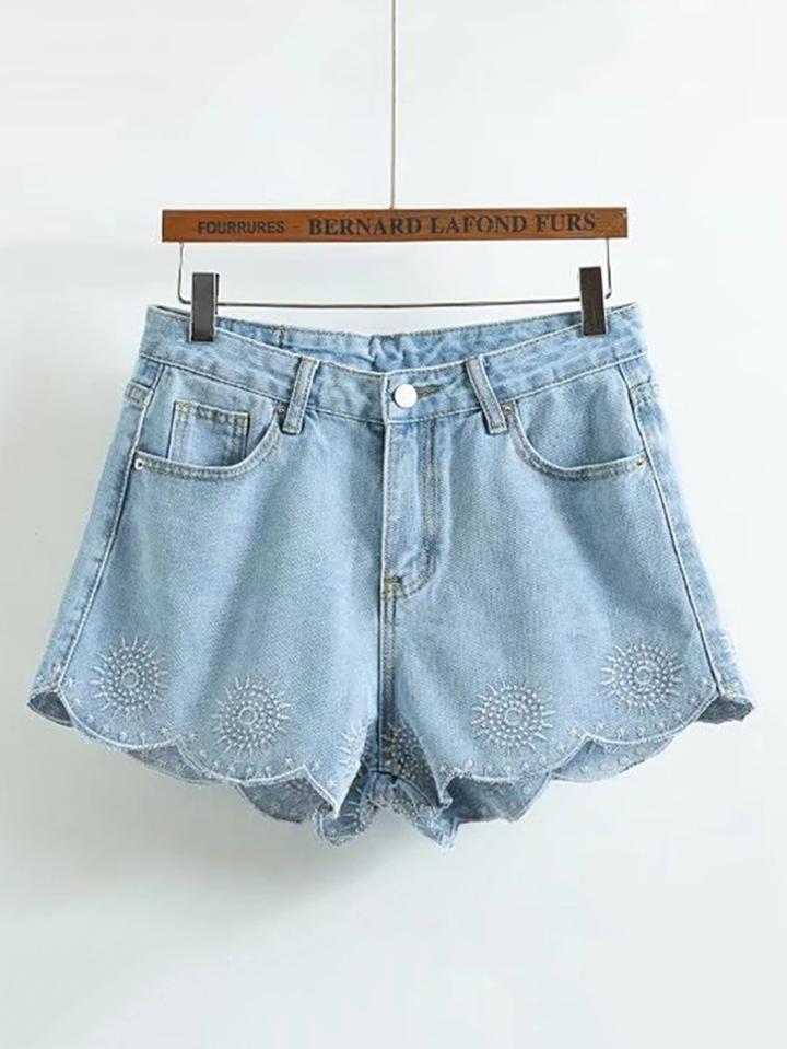 Romwe Wave Hem Embroidered Denim Shorts