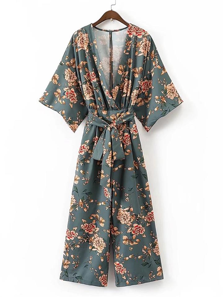 Romwe Plunging V-neckline Floral Print Tie Waist Jumpsuit