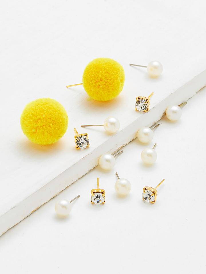 Romwe Pom Pom & Faux Pearl Decorated Stud Earring Set
