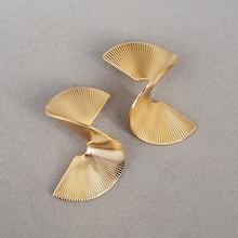 Romwe Fan Shaped Wrap Design Drop Earrings 1pair