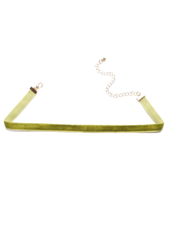 Romwe Green Velvet Choker Necklace