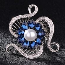 Romwe Faux Pearl & Gemstone Scarf Clip