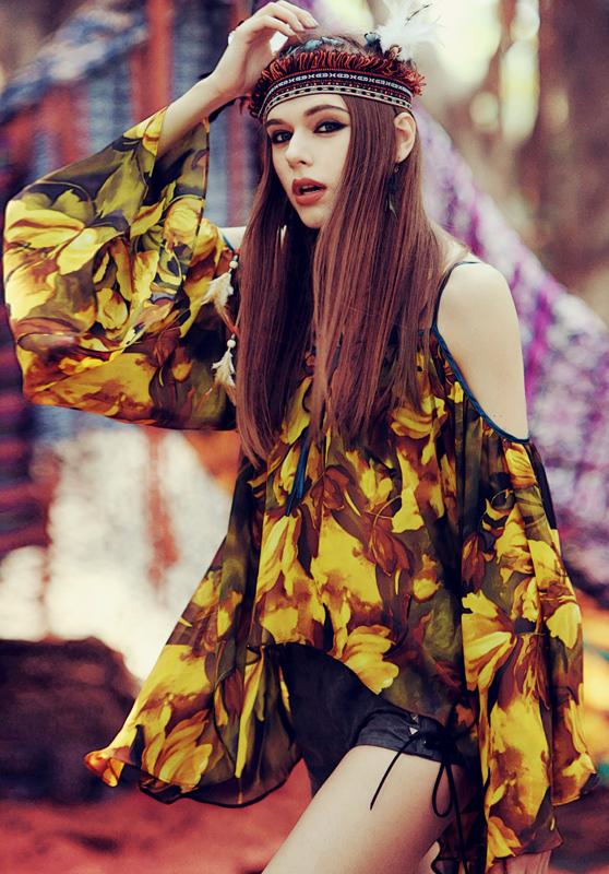 Romwe Open Shoulder Tribal Print Chiffon Top