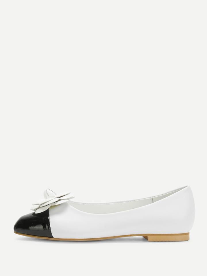 Romwe Flower Decorated Pu Flats