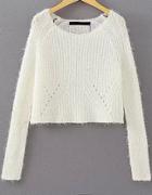 Romwe Hollow Crop Knit White Sweater
