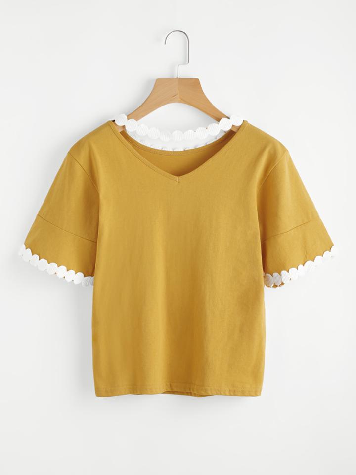 Romwe V Neckline Lace Trim Tee