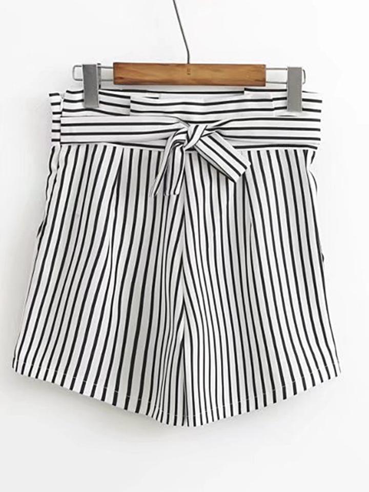 Romwe Contrast Striped Shorts With Self Tie