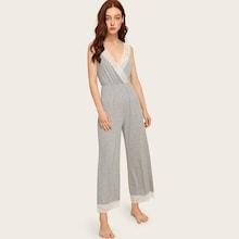 Romwe Floral Lace V-neck Jumpsuit