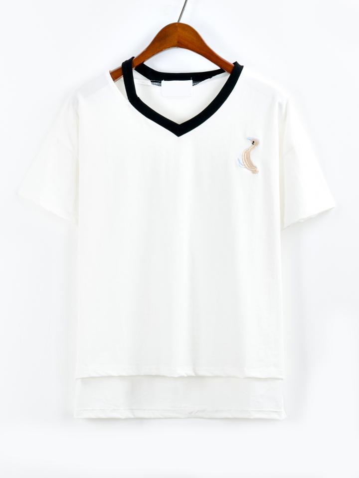 Romwe Cutout Contrast Neck High-low Embroidery T-shirt