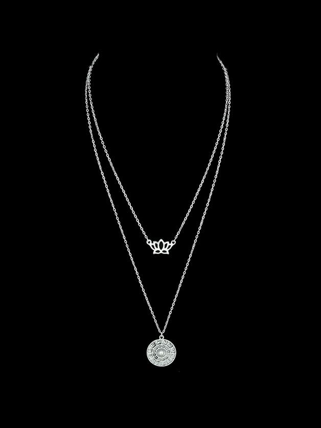 Romwe Crown Charm Round Geometric Pattern Pendant Necklace For Women