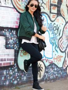 Romwe Contrast Trim Zipper Crop Jacket