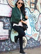 Romwe Contrast Trim Zipper Crop Jacket