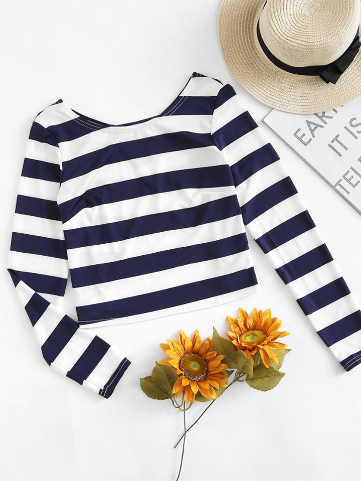 Romwe Contrast Striped Open Back T-shirt