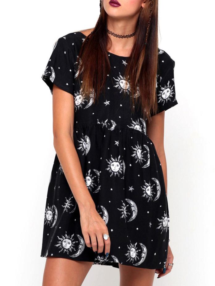 Romwe Short Sleeve Sun Moon Stars Print Shift Dress