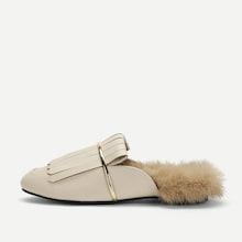 Romwe Contrast Faux Fur Fringe Flats