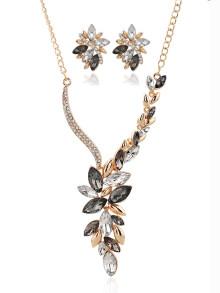 Romwe Leaf Shaped Rhinestone Pendant Necklace & Earring Set