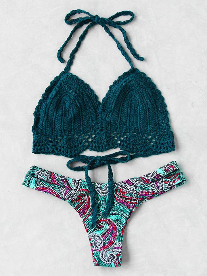 Romwe Graphic Print Crochet Bikini Set