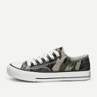 Romwe Camouflage Print Lace-up Canvas Sneakers