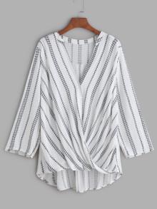 Romwe Printed V Neckline Twisted Drape Front Blouse