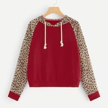 Romwe Contrast Leopard Drawstring Hooded Sweatshirt