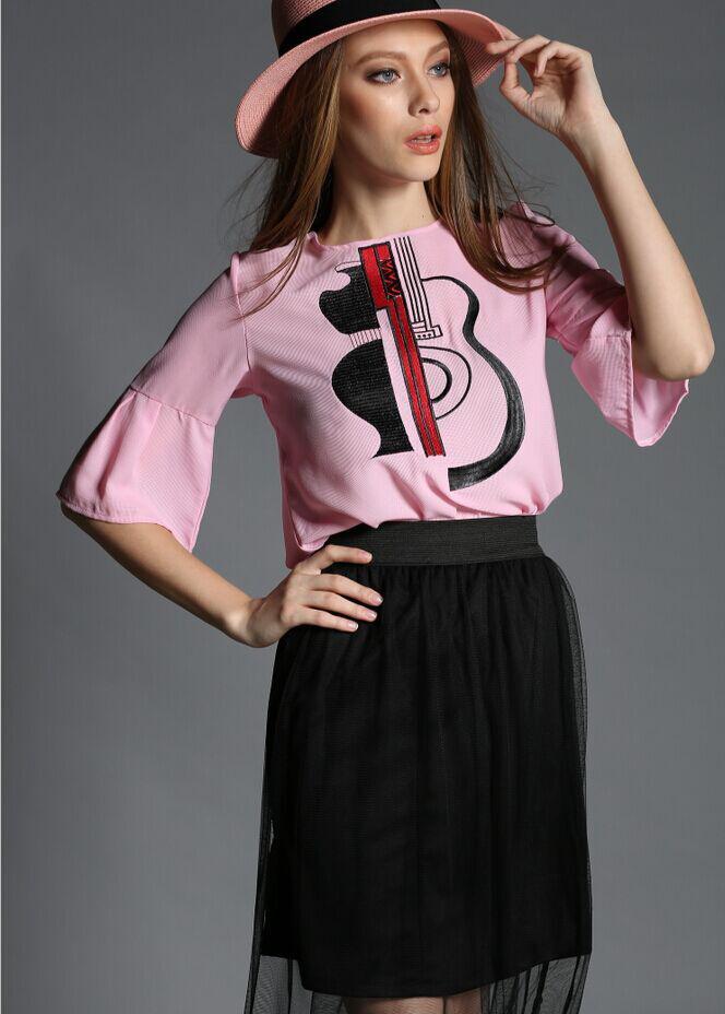 Romwe Butterfly Sleeve Embroidered Top
