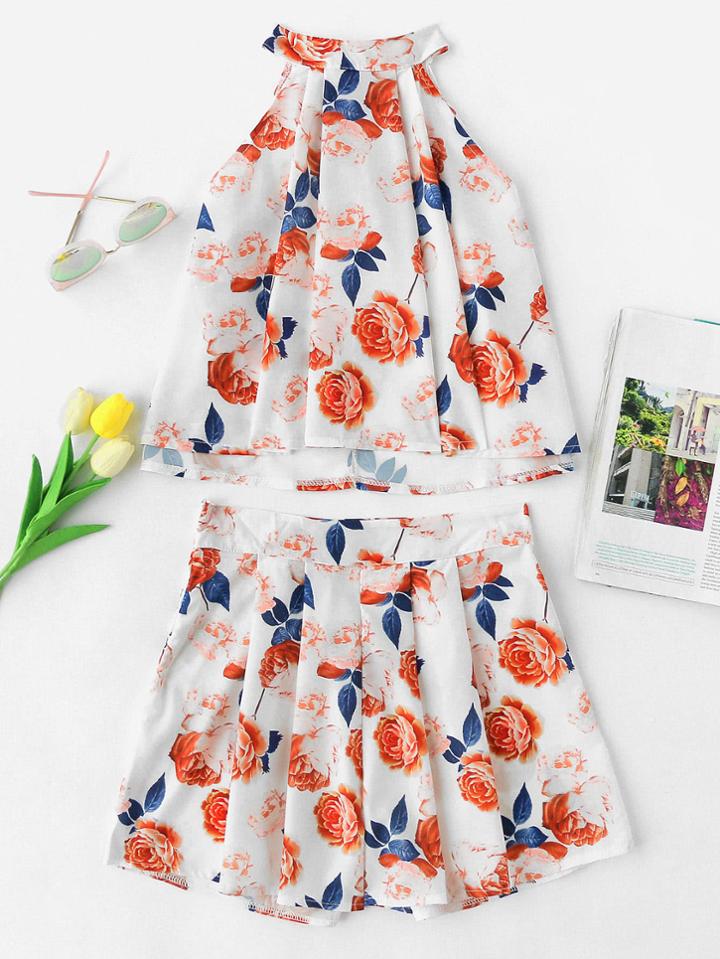 Romwe Allover Florals Keyhole Back Halter Top With Shorts