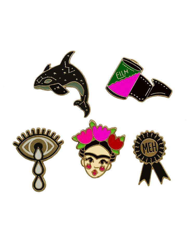 Romwe Dolphin & Film Design Brooch Set