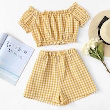 Romwe Off Shoulder Plaid Crop Top With Shorts