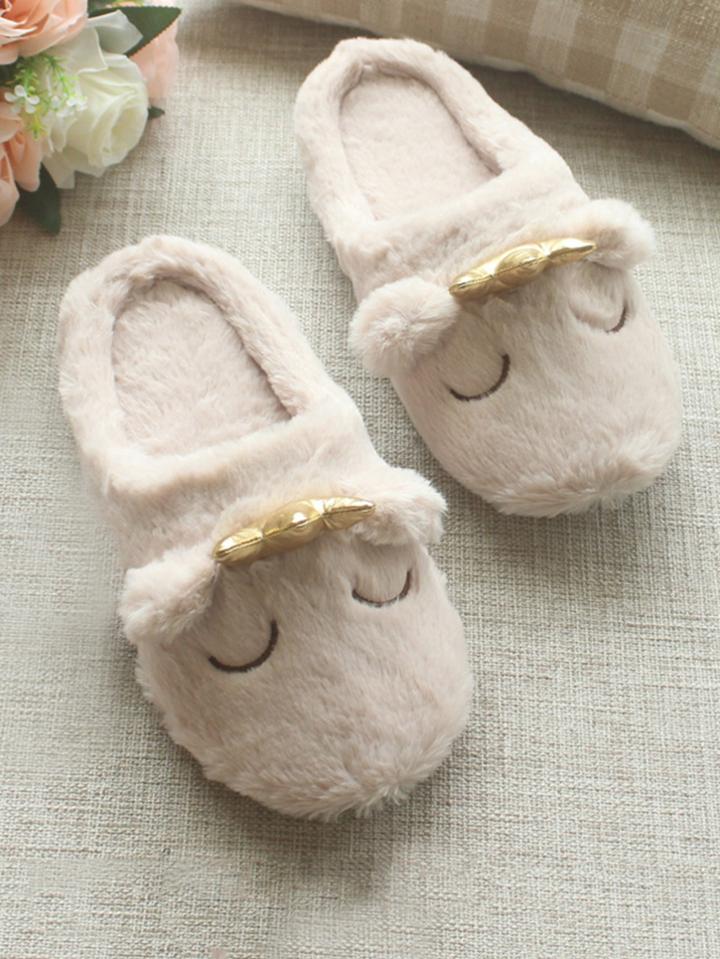 Romwe Contrast Crown Fluffy Slippers