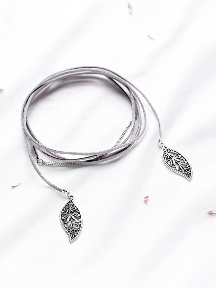 Romwe Grey Leaf Pendant Layered Choker Necklace