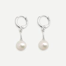 Romwe Pearl Drop Earrings 1pair