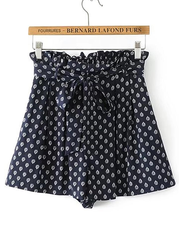 Romwe Ditsy Print Bow Tie Waist Short