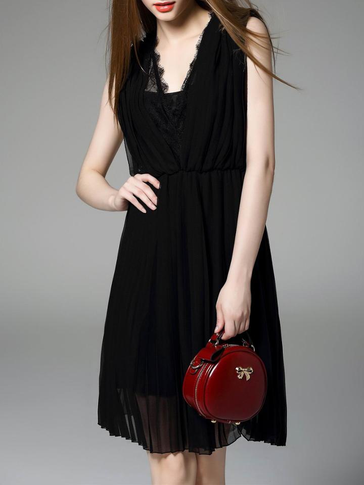 Romwe Black V Neck Backless Contrast Lace Pleated Dress