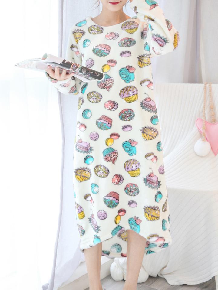 Romwe All Over Cake Pattern Plush Night Dress