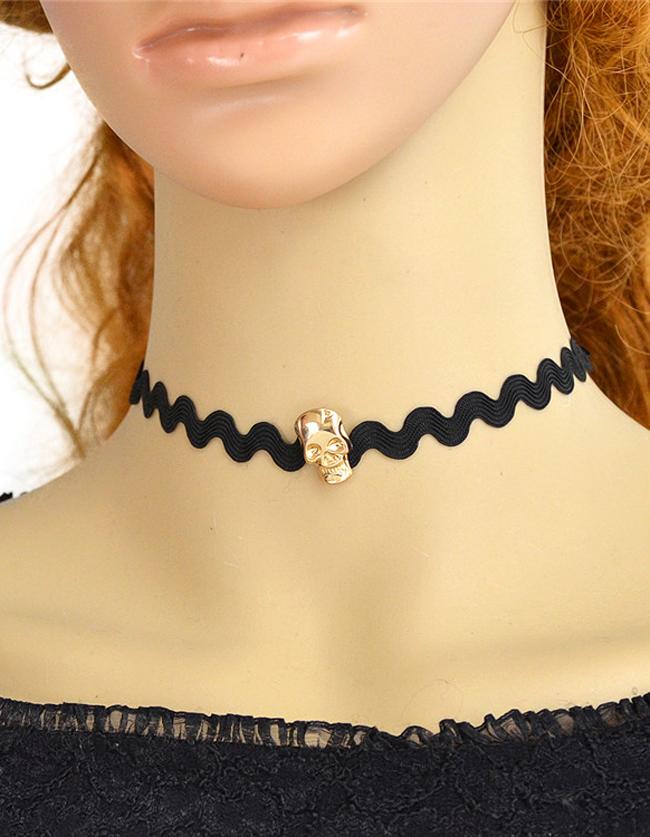 Romwe Braided Rope Choker Necklace