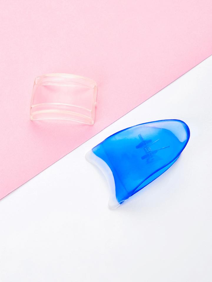 Romwe False Eyelash Assistant